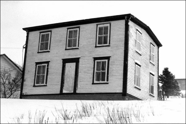 Drake House, Arnold's Cove, NL