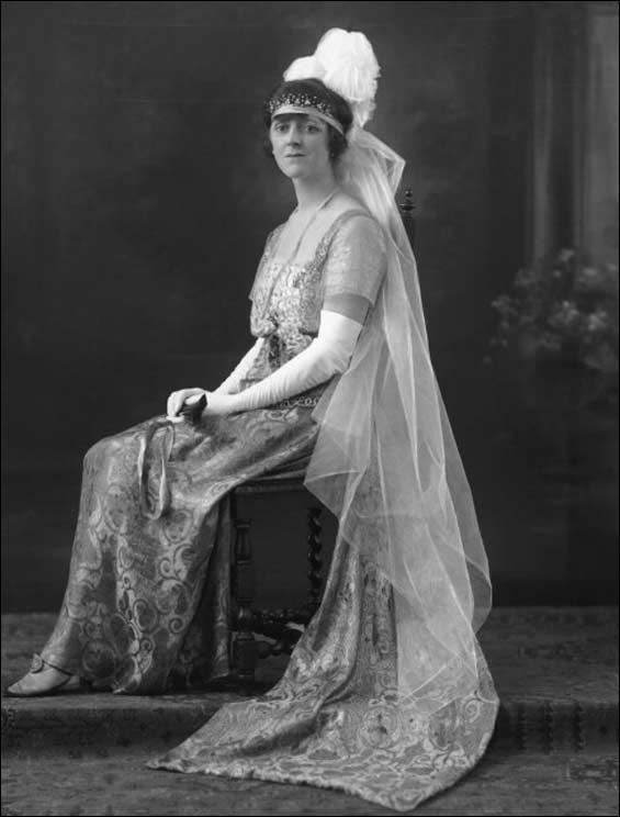 Lady Elsie Elizabeth Allardyce, 1922