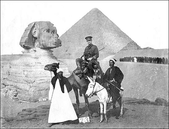 Le Colonel Dr Cluny Macpherson en Égypte, septembre 1915