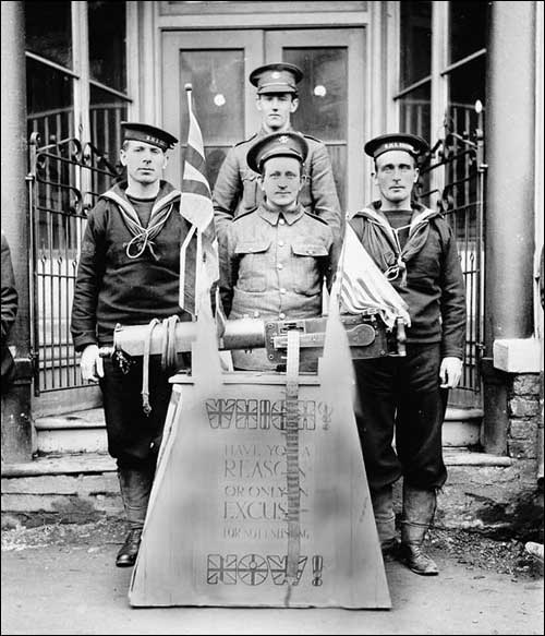 Recrutement du personnel militaire à Harbour Grace, vers 1917