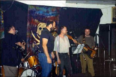 Dog Meat BBQ Performing at the Ship Inn, August 27 1998