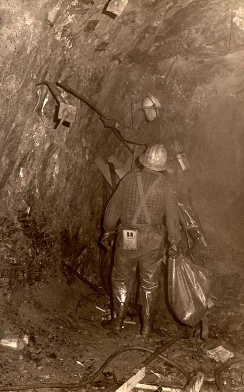 Buchans Miners Working Underground, 1955 Buchans Miners Working Underground, 1955