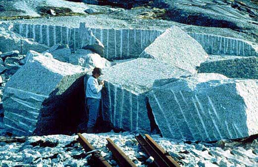 The Granite at Seal Cove Can Be Quarried in Large Blocks with Excellent Recovery