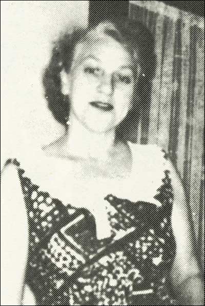 Dora (Oake) Russell, s.d. Dora (Oake) Russell, s.d.