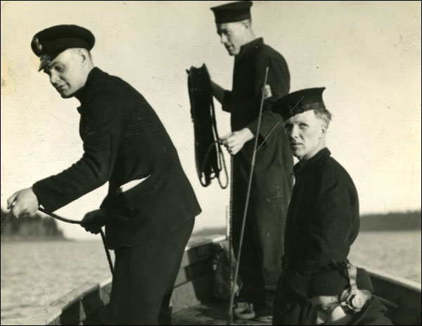 Des membres du personnel de la Royal Navy, dans les années 1940