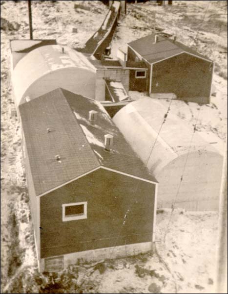 La station LORAN de Battle Harbour, 1943 La station LORAN de Battle Harbour, 1943