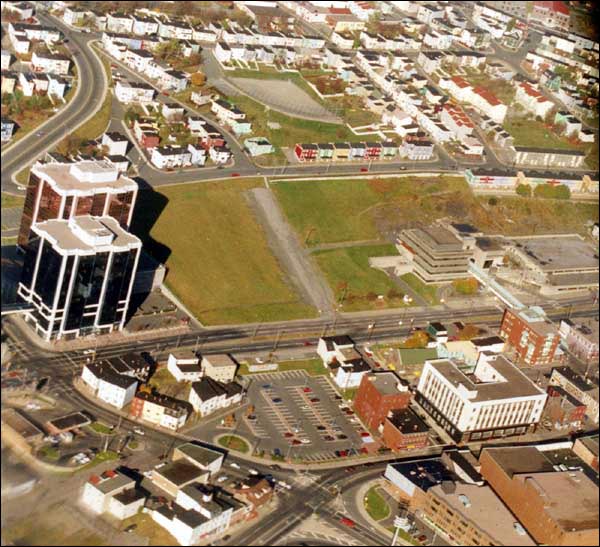 L'ancien quartier des taudis, vers les années 1980 L'ancien quartier des taudis, vers les années 1980