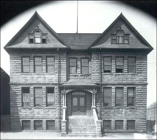 Le quartier général de l'Armée du Salut, sur Springdale Street, à St. John's, vers 1908