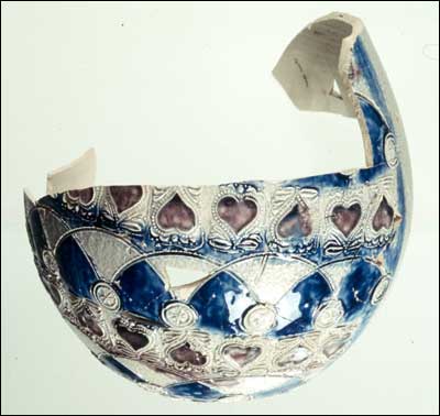 Base of Rhenish Stoneware Drinking Vessel (Fld-363) Base of Rhenish Stoneware Drinking Vessel (Fld-363)
