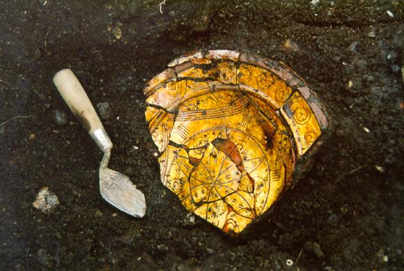 A Sgraffito Bowl Prior to Blocklifting