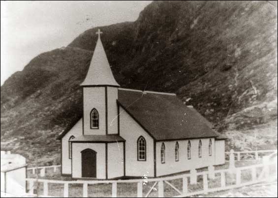 Ruins of the Piercey House, Pass Island, Fortune Bay, NL, 1981