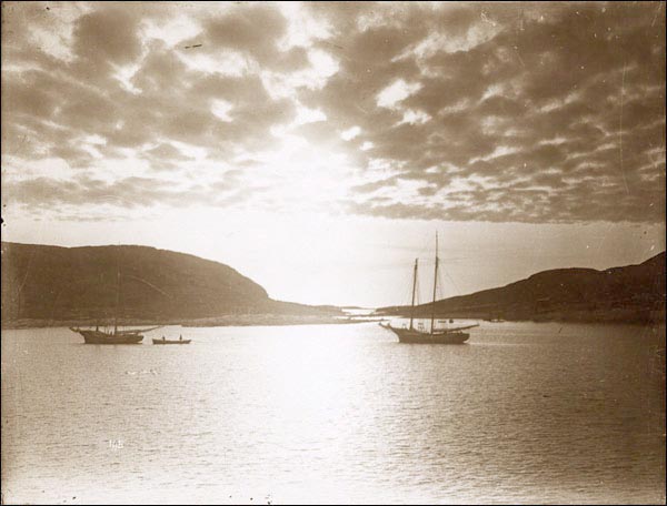 Schooners at Labrador, pre-1921