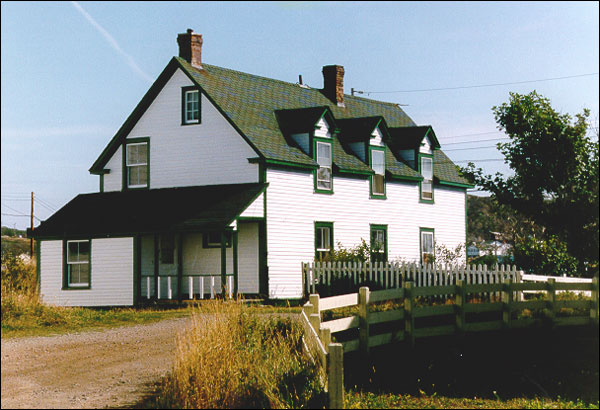 Loveridge House, Twillingate, NL, before restoration Loveridge House, Twillingate, NL, before restoration