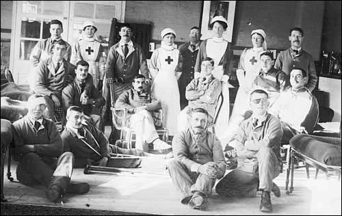 VADs and Patients, ca. 1915-1918