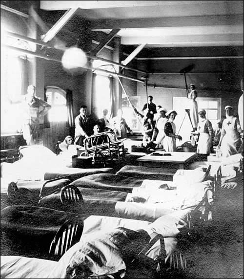 VADs and Patients in Hospital Ward, ca. 1915-1918