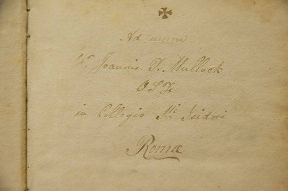 Inscription of St. Isidore's in Nuovo Testamento secondo la Volgata (Livorno, 1818).
